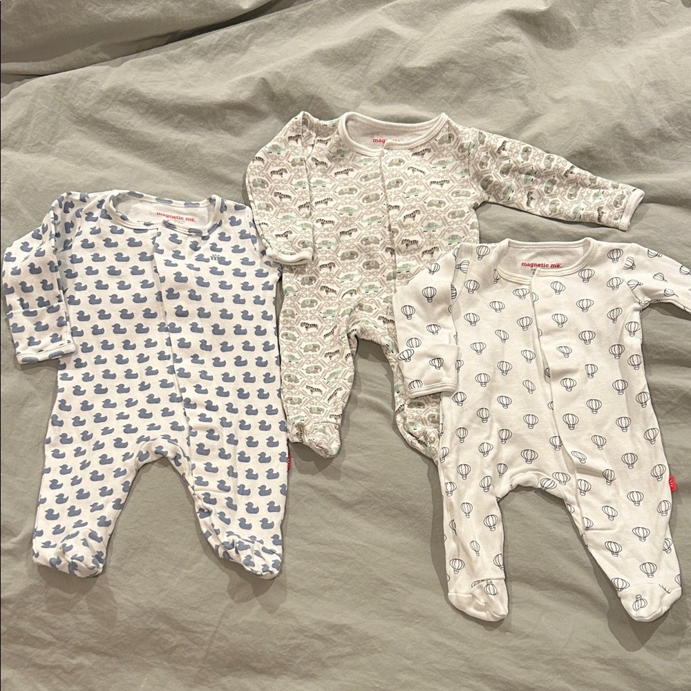 Magnetic Me Newborn Onesies (3)